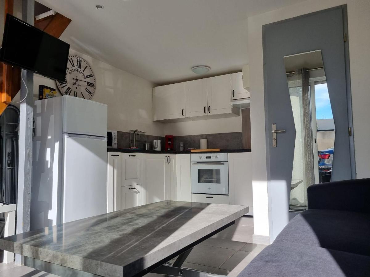 Avec Mezzanine Et Terrasse Appartement Saint-Aunes